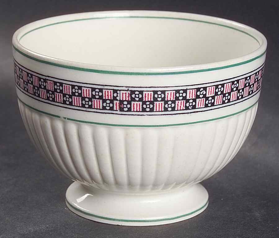 Trentham Red Cranberry Bowl by Wedgwood-1