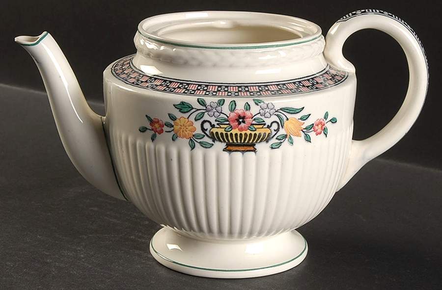 Trentham Red Teapot No Lid by Wedgwood-1