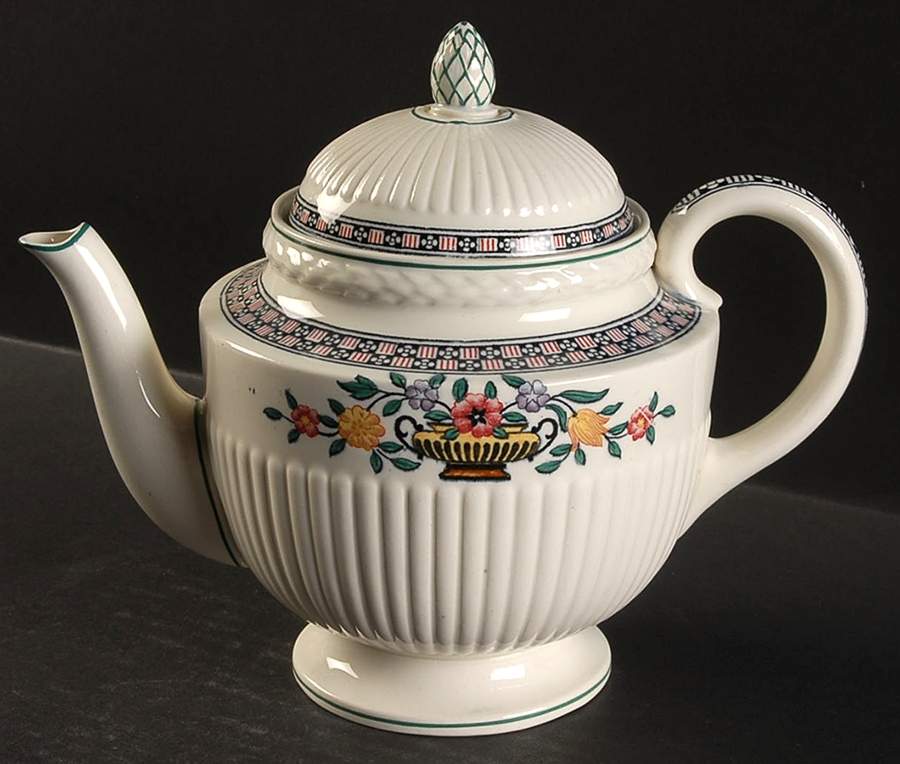 Trentham Red Teapot & Lid by Wedgwood-1