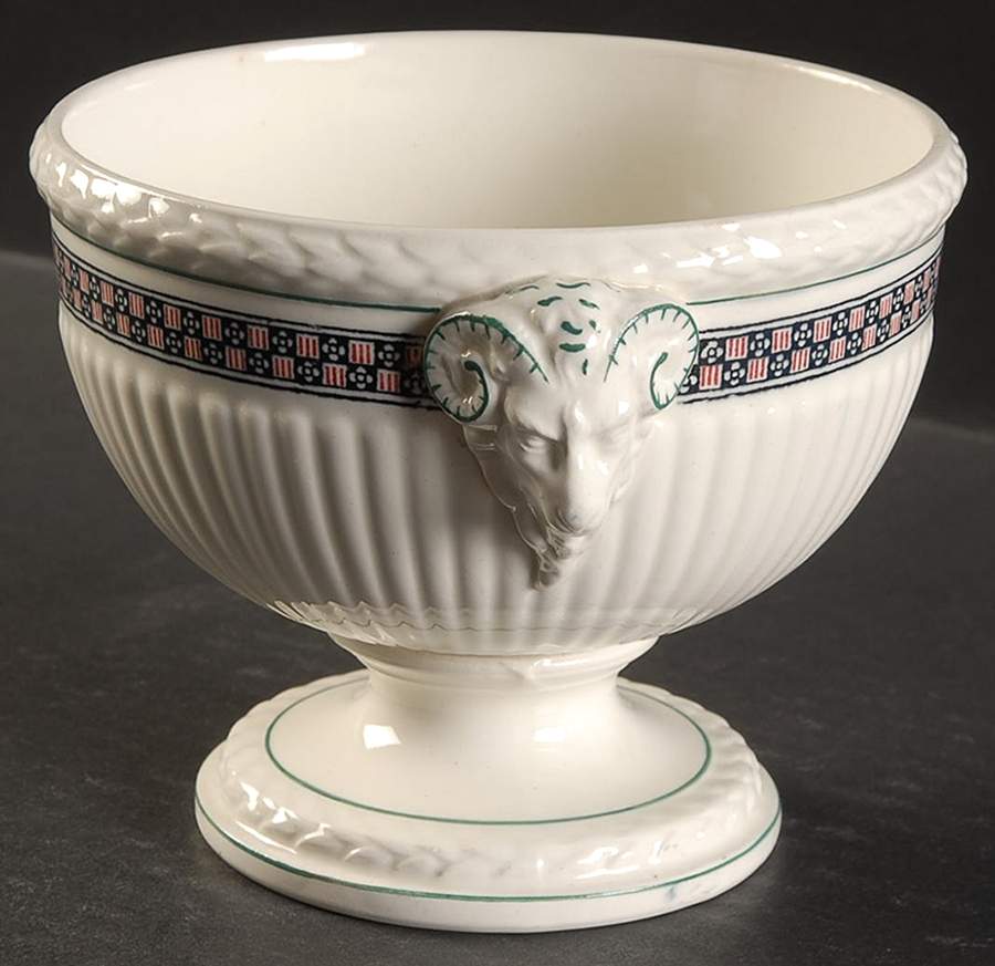 Trentham Red Sauce Boat No LId by Wedgwood-1