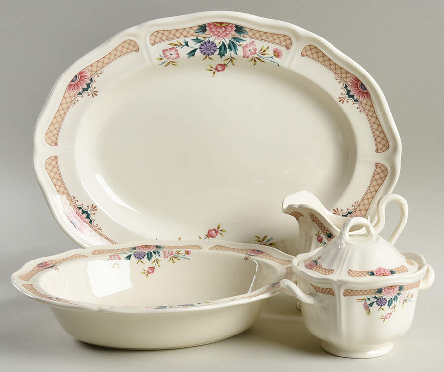 Trellis Flower 5 Piece Hostess Set by Wedgwood-1