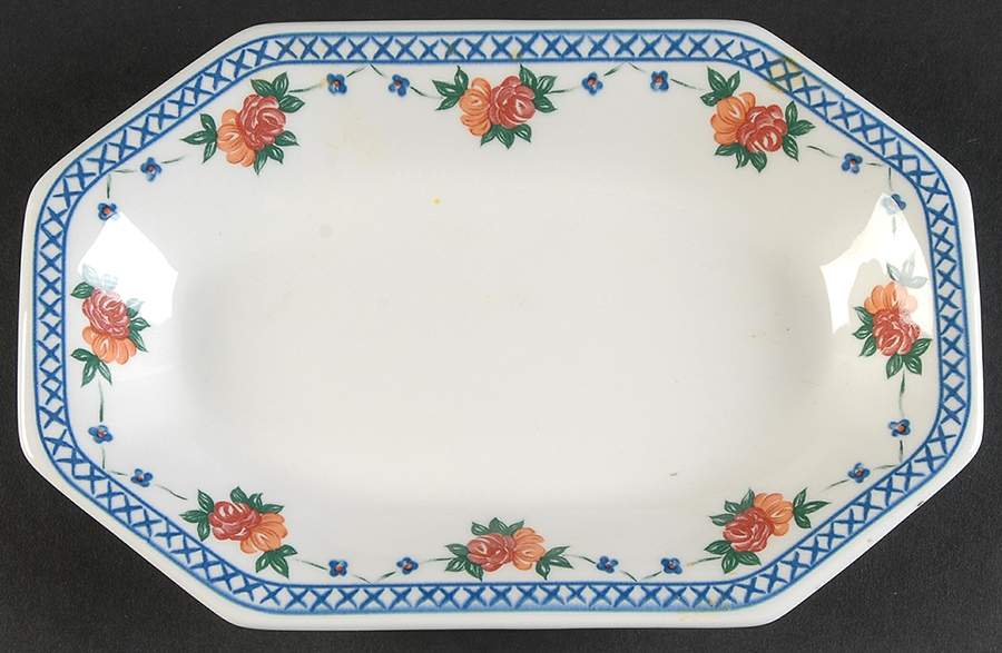 Trellis Rose Relish/Gravy Underplate by Wedgwood-1