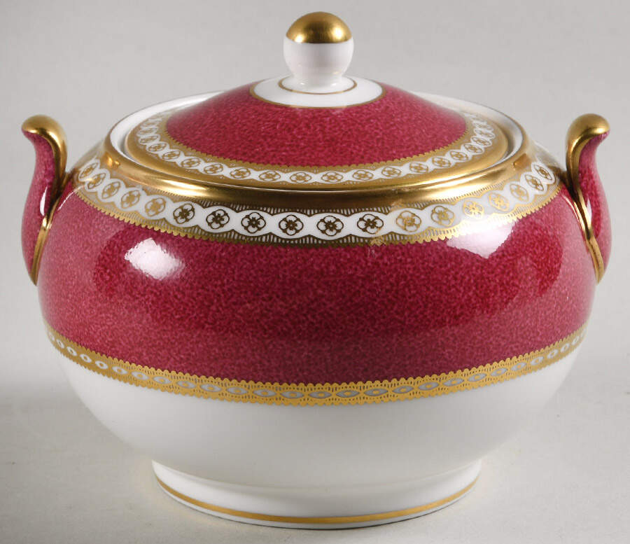 Ulander Powder Ruby 146 Shape Sugar Bowl & Lid by Wedgwood-1