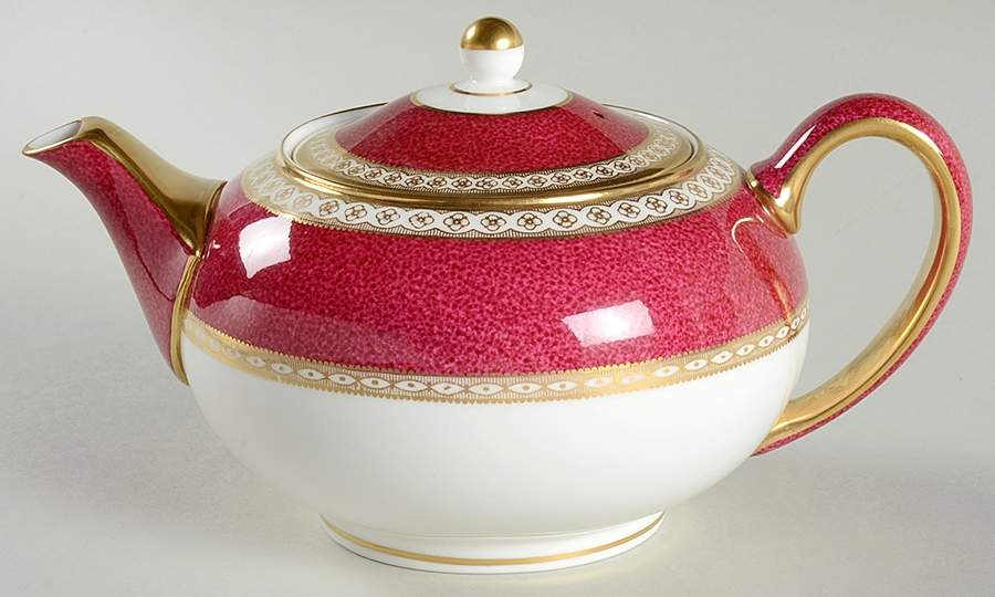 Ulander Powder Ruby Mini Teapot & Lid by Wedgwood-1