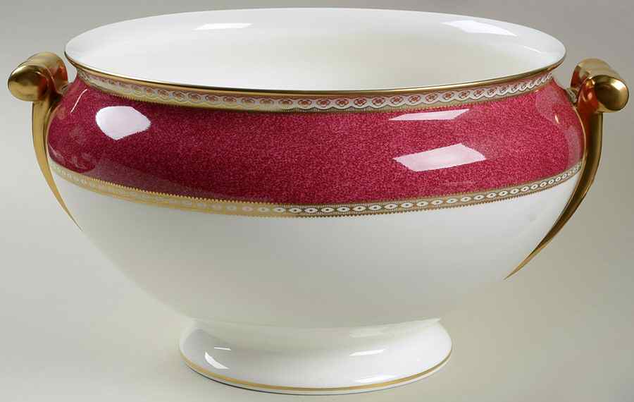 Ulander Powder Ruby Tureen No Lid by Wedgwood-1