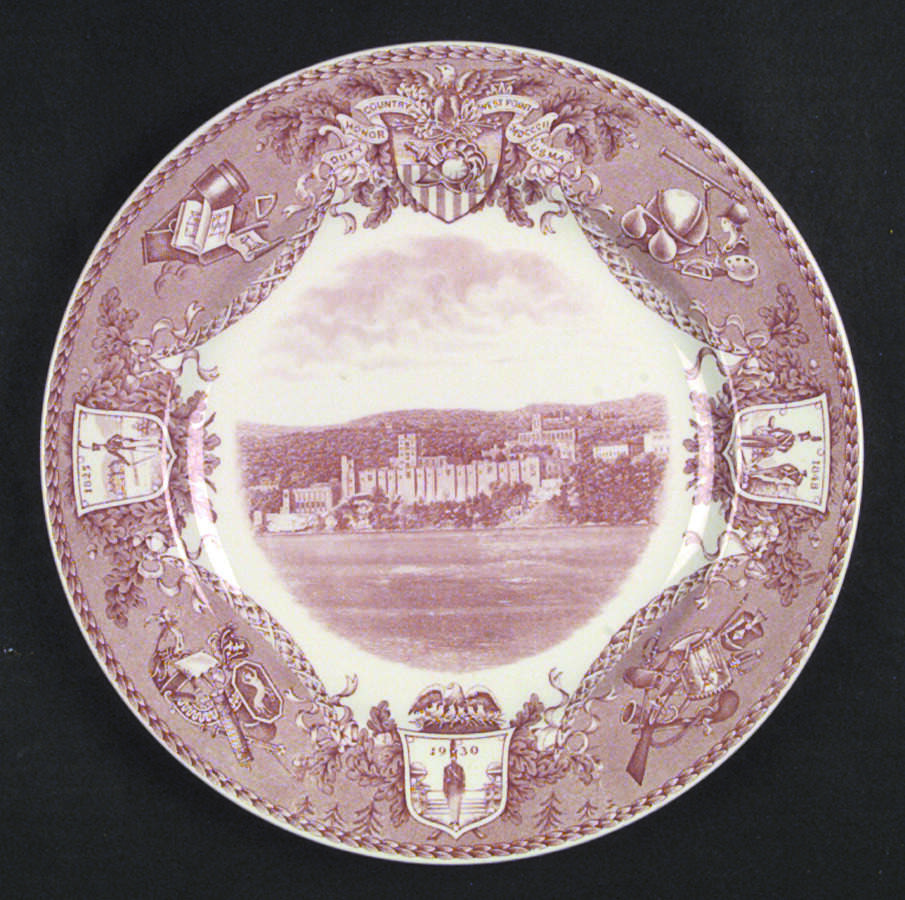 United States Military Academy Red Dinner Plate by Wedgwood-1