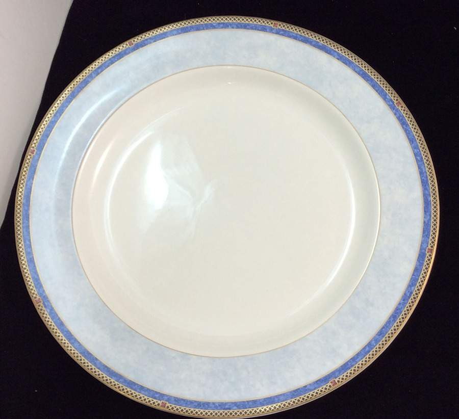 Valencia 13" Chop Plate (Round Platter) by Wedgwood-1