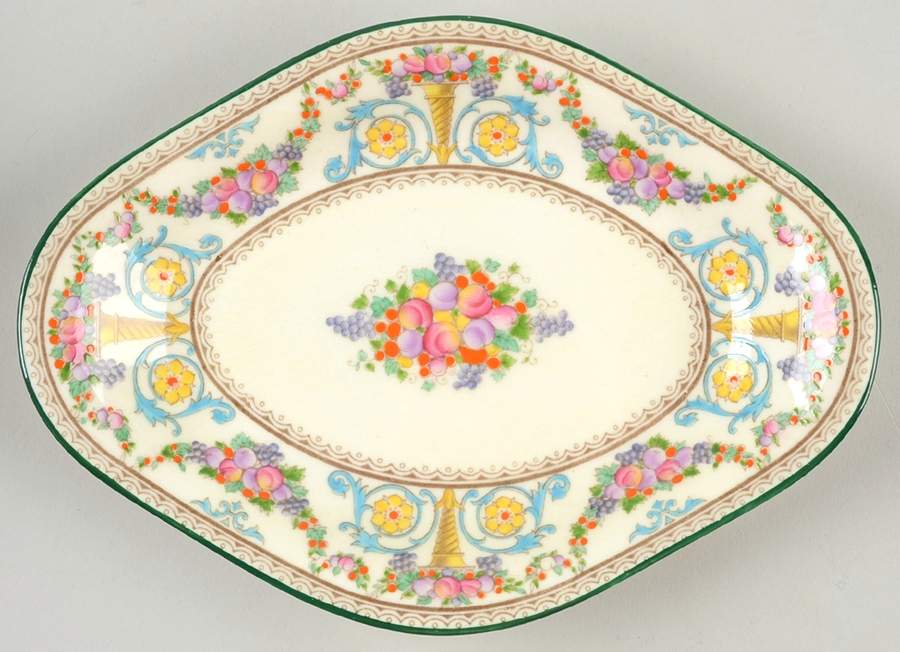 Ventnor (Ivory Background) Relish/Gravy Underplate by Wedgwood-1