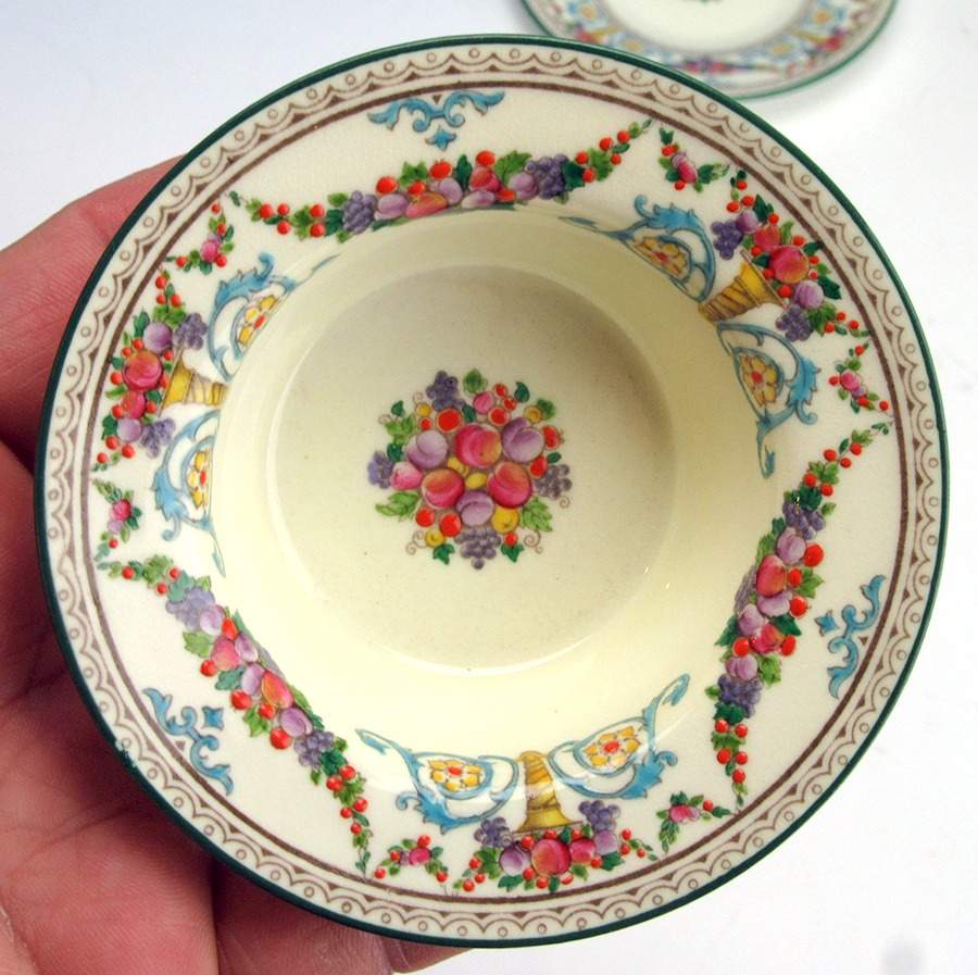 Ventnor (Ivory Background) Ramekin No Saucer by Wedgwood-1