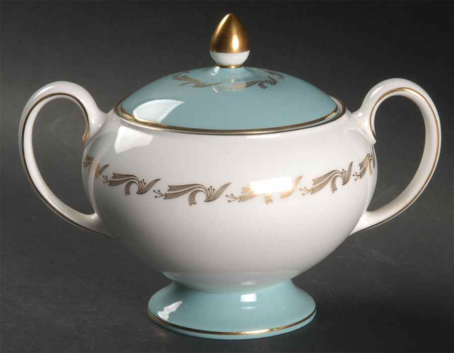 Venus Gold Design Leigh Shape Sugar Bowl & Lid by Wedgwood-1