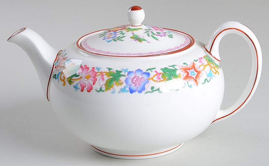 W286 Teapot & Lid by Wedgwood-1