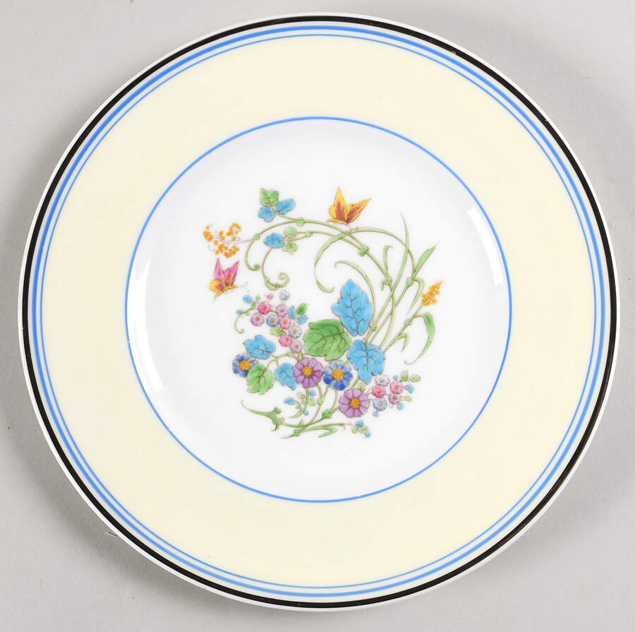 Montreal Luncheon Plate by Wedgwood-1