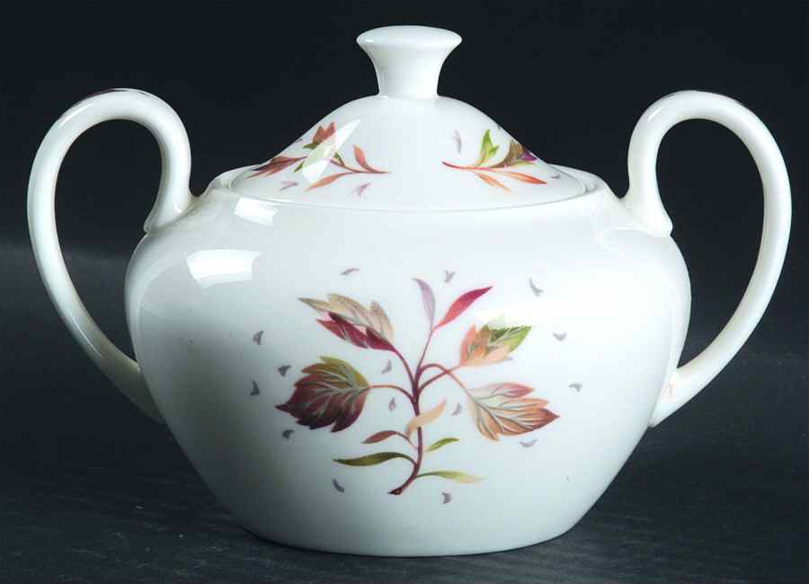 Wakefield (Bone, Coupe) Sugar Bowl & Lid by Wedgwood-1