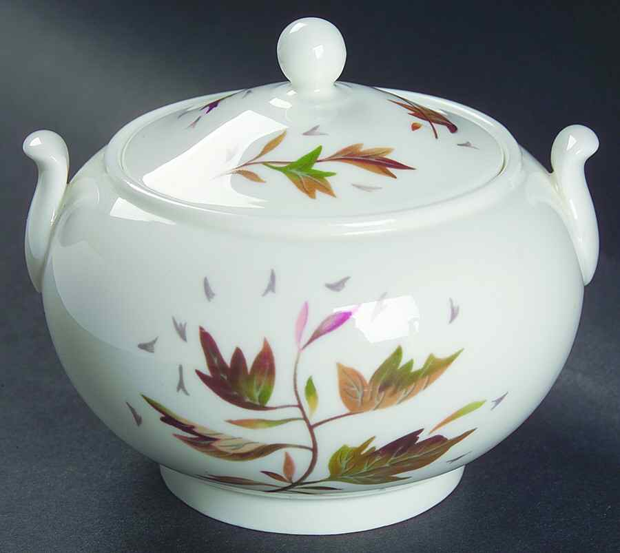 Wakefield (Bone, Coupe) 146 Shape Sugar Bowl & Lid by Wedgwood-1