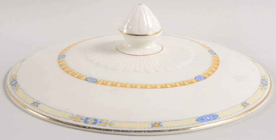 Wakefield (Imperial Ivory, Rim) Lid for Round Vegetable by Wedgwood-1