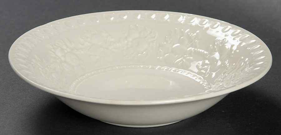 Wellesley Fruit/Dessert (Sauce) Bowl by Wedgwood-1