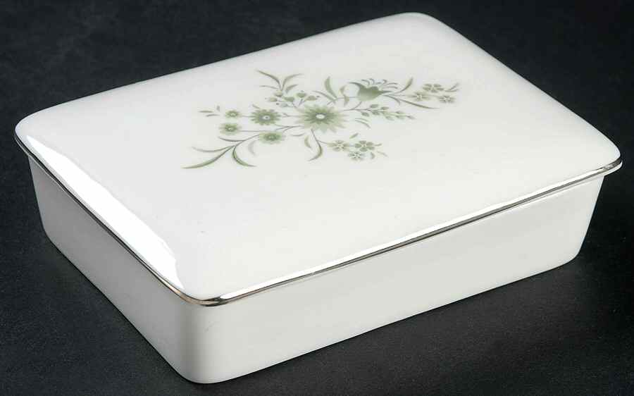 Westbury Cigarette Box & Lid by Wedgwood-1