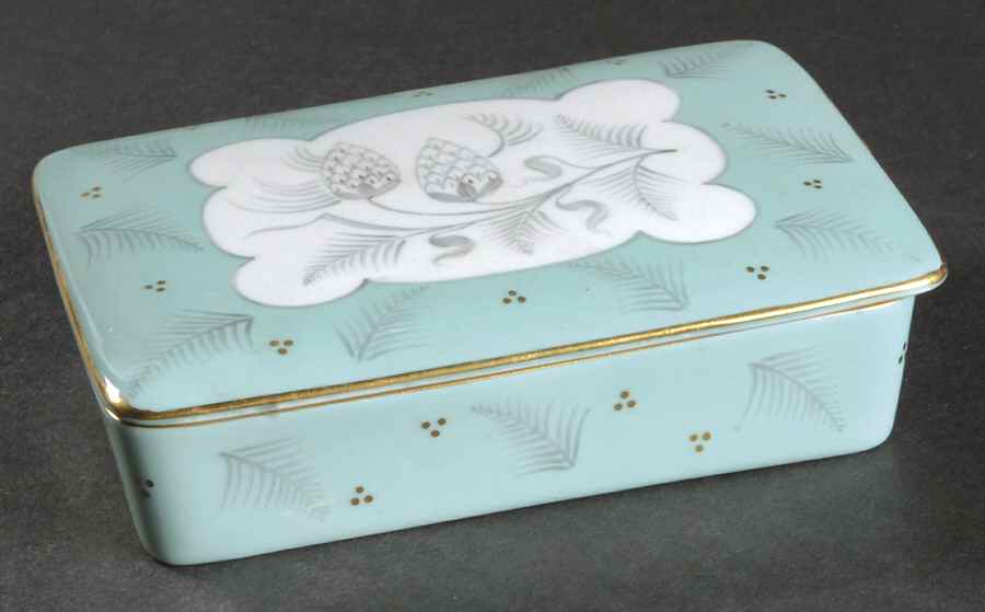 Westover Cigarette Box & Lid by Wedgwood-1