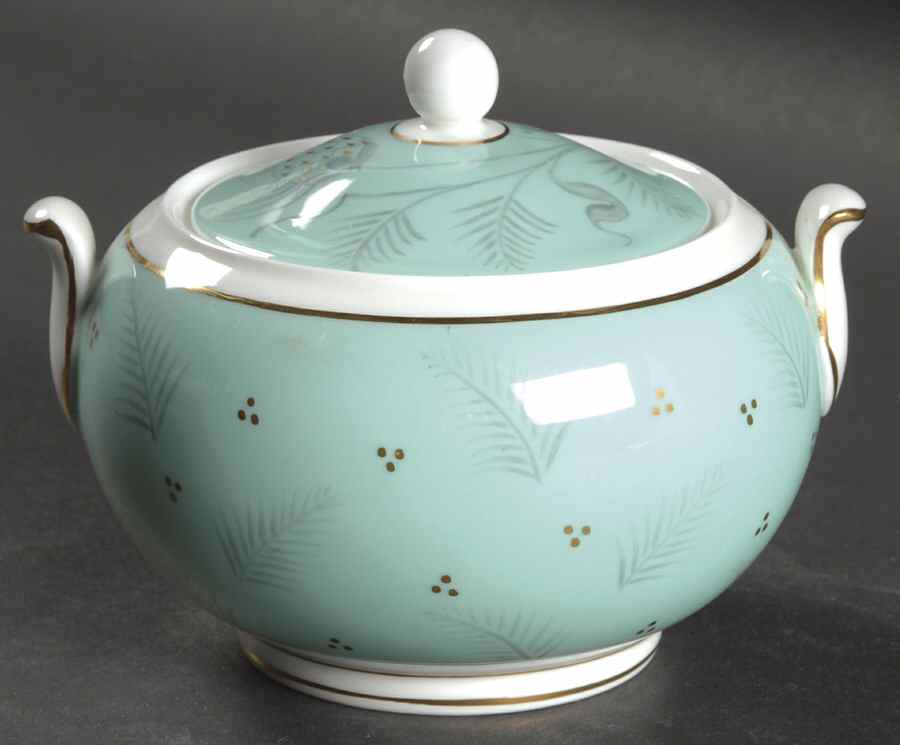 Westover 146 Shape Sugar Bowl & Lid by Wedgwood-1