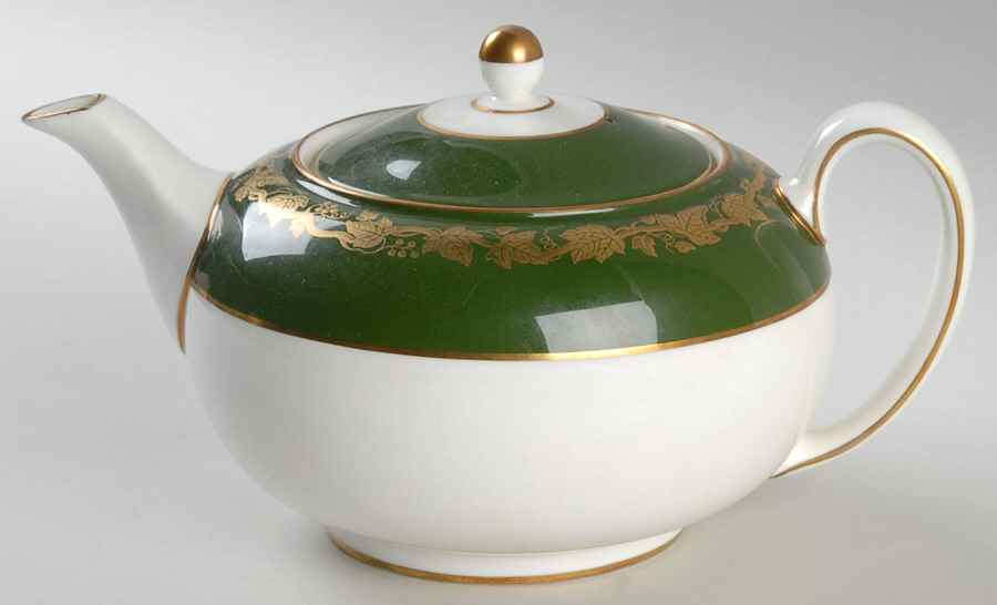 Whitehall (Arris Green Rim) Teapot & Lid by Wedgwood-1