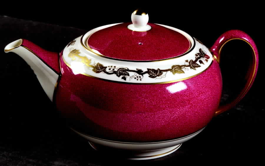 Whitehall (Powder Ruby Band) Teapot & Lid by Wedgwood-1