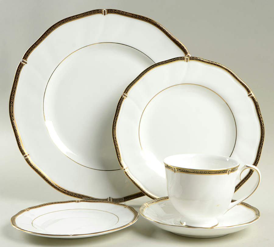 Windsor Black 5 Piece Place Setting by Wedgwood-1
