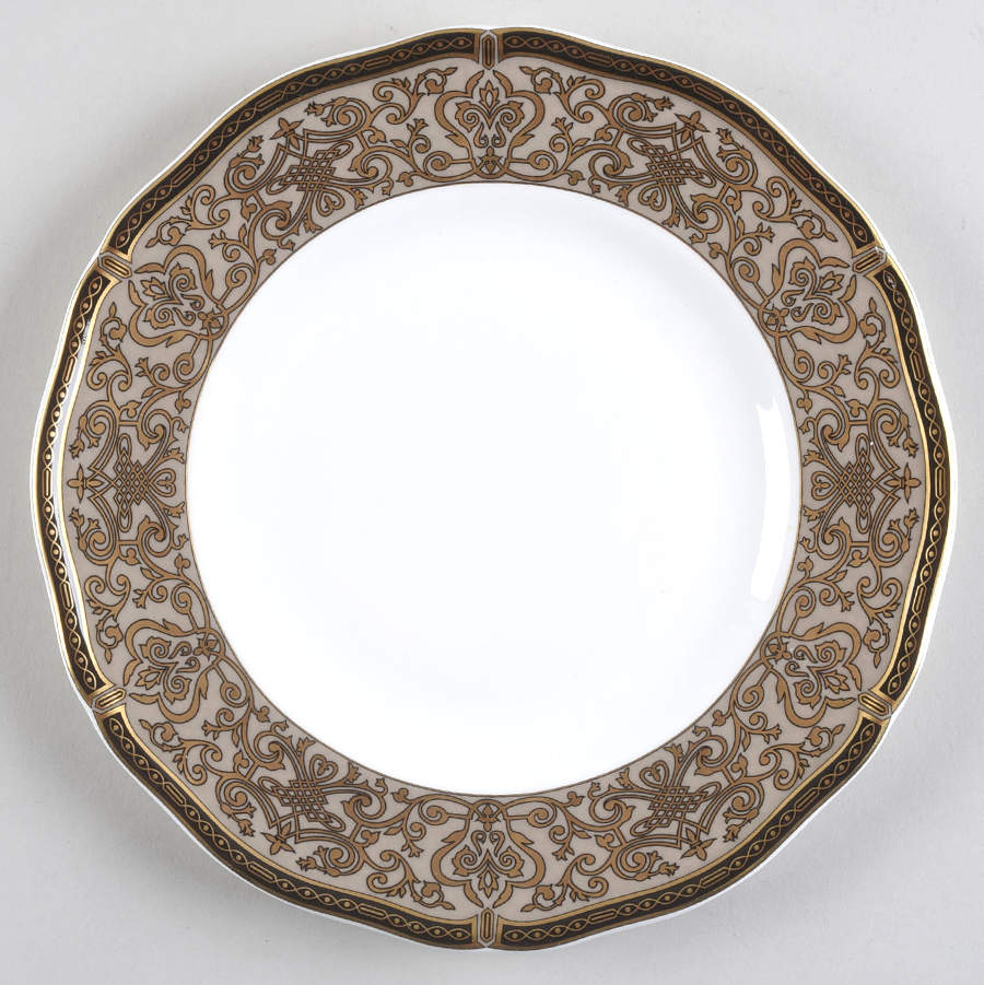 Windsor Black Accent Luncheon Plate by Wedgwood-1