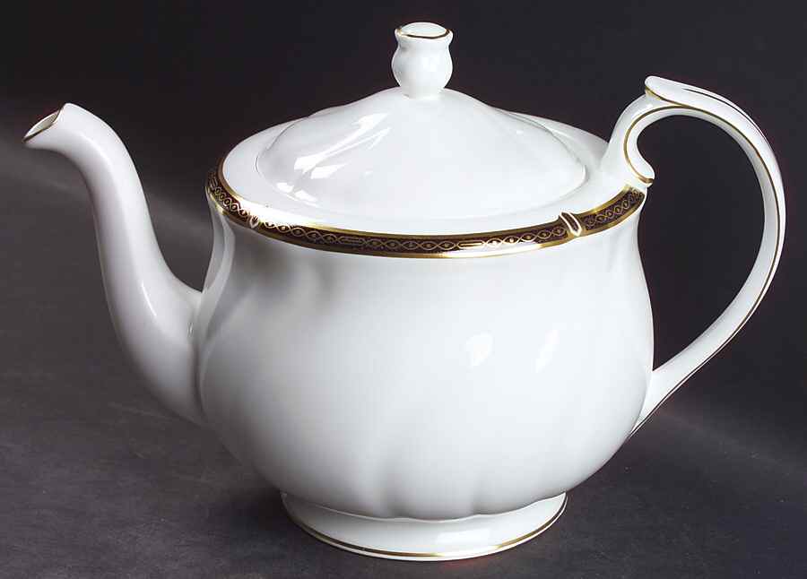 Windsor Black Teapot & Lid by Wedgwood-1