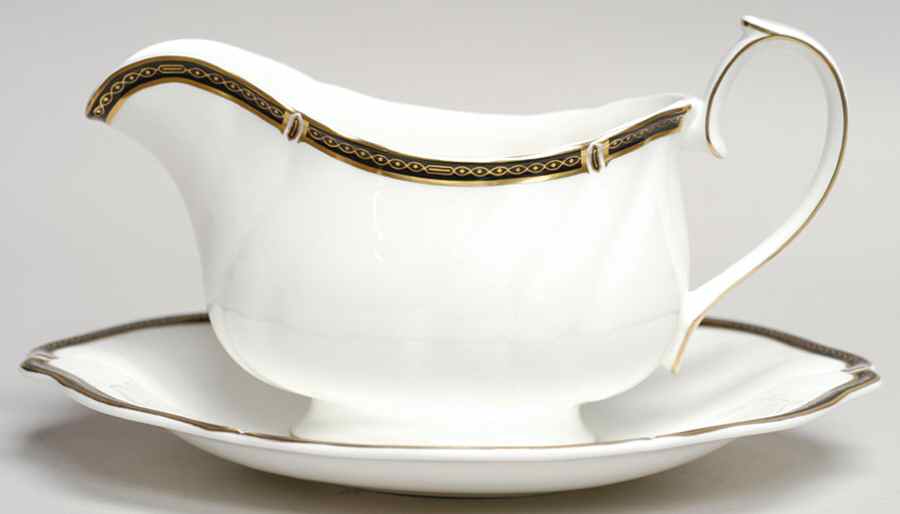 Windsor Black Gravy Boat & Underplate by Wedgwood-1