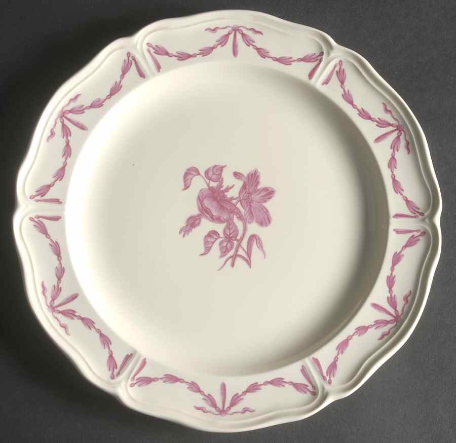 Williamsburg Husk Luncheon Plate by Wedgwood-1