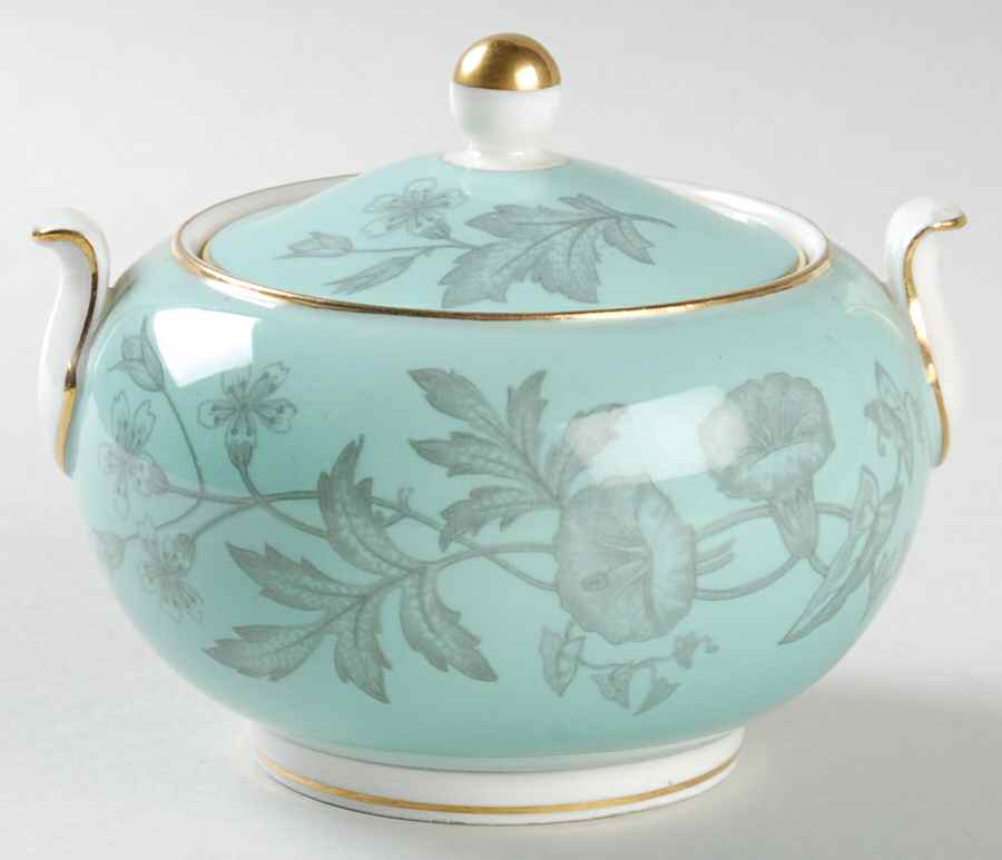 Wildflower Green 146 Shape Sugar Bowl & Lid by Wedgwood-1