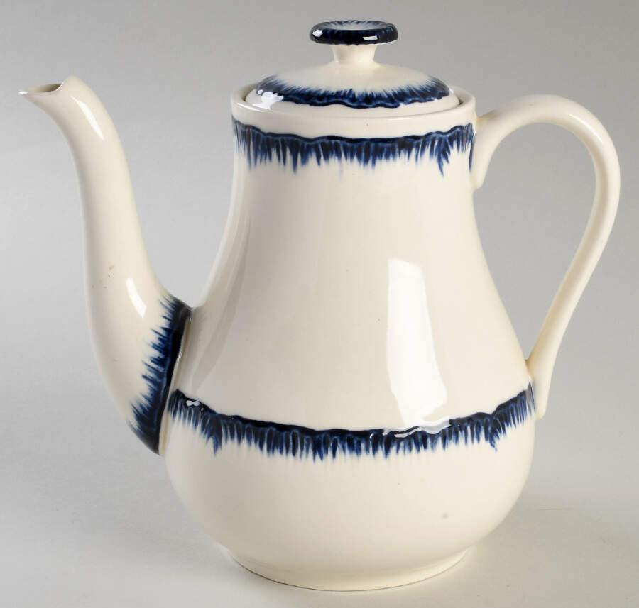 Williamsburg Blue Coffee Pot & Lid by Wedgwood-1