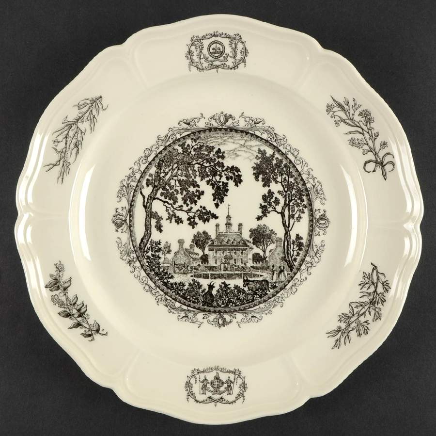 Williamsburg Virginia Dinner Plate by Wedgwood-1