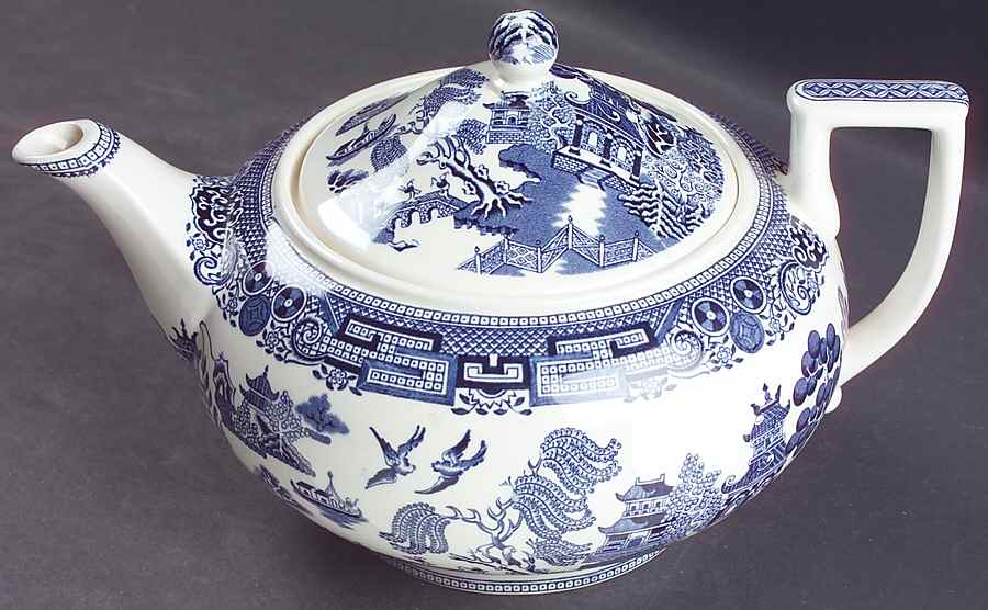 Willow Blue (Newer, Smooth) Teapot & Lid by Wedgwood-1