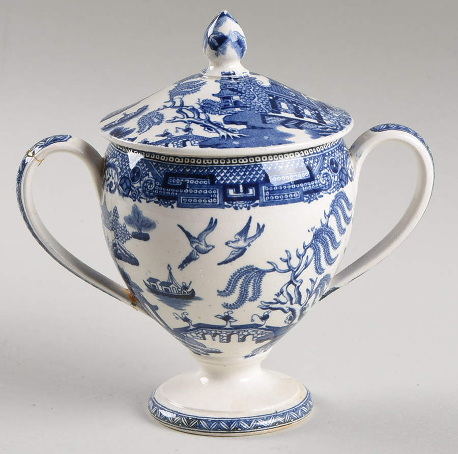 Willow Blue (Older, Smooth) Sugar Bowl & Lid by Wedgwood-1