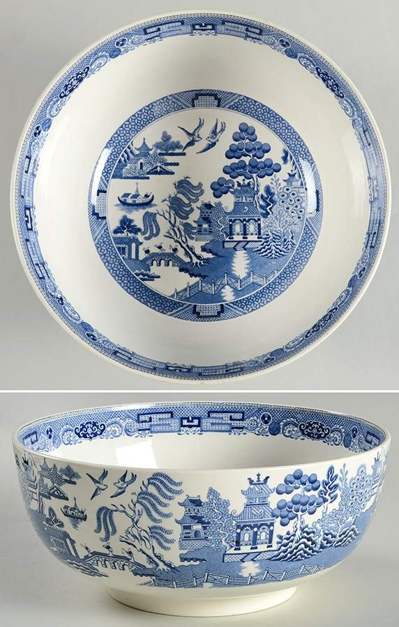 Willow Blue (Older, Smooth) Large Fruit Bowl by Wedgwood-1