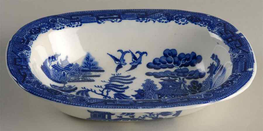 Willow Blue (Older, Smooth) 7" Oval Vegetable Bowl by Wedgwood-1