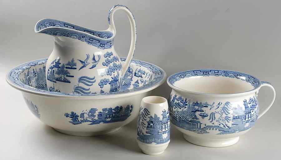Willow Blue (Older, Smooth) 4 Pc Bathroom Set (PBL120,TBH,CHAMP) by Wedgwood-1