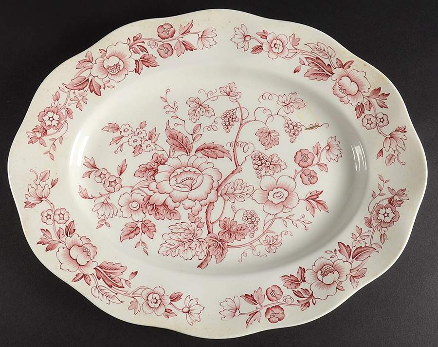 Windermere Red 14" Oval Serving Platter by Wedgwood-1
