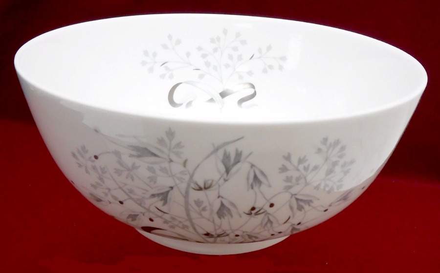 Wild Oats Bone China 9" Salad Serving Bowl by Wedgwood-1