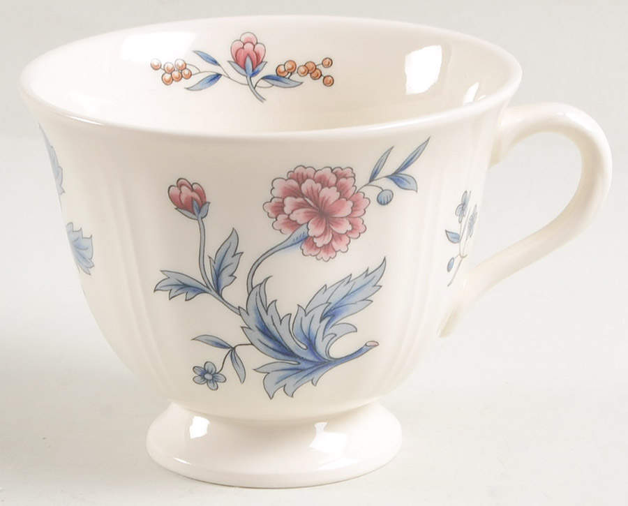 Williamsburg Potpourri Footed Cup by Wedgwood-1