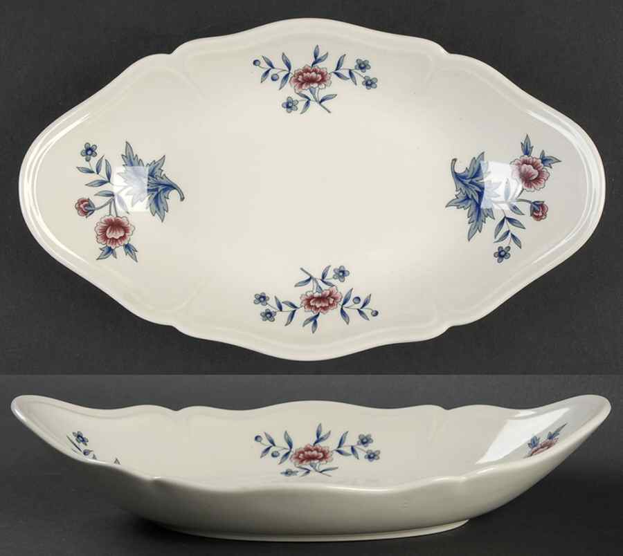 Williamsburg Potpourri Pickle Dish by Wedgwood-1