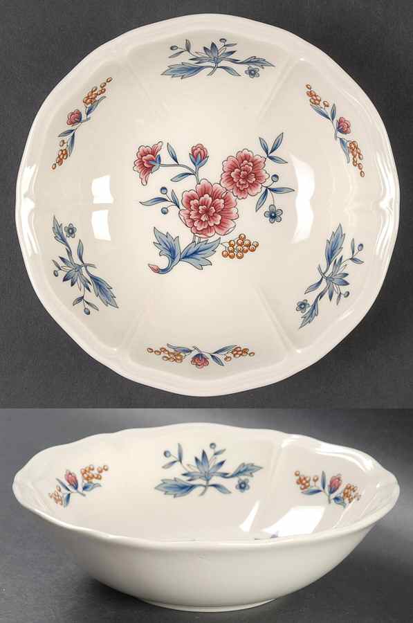 Williamsburg Potpourri Coupe Cereal Bowl by Wedgwood-1