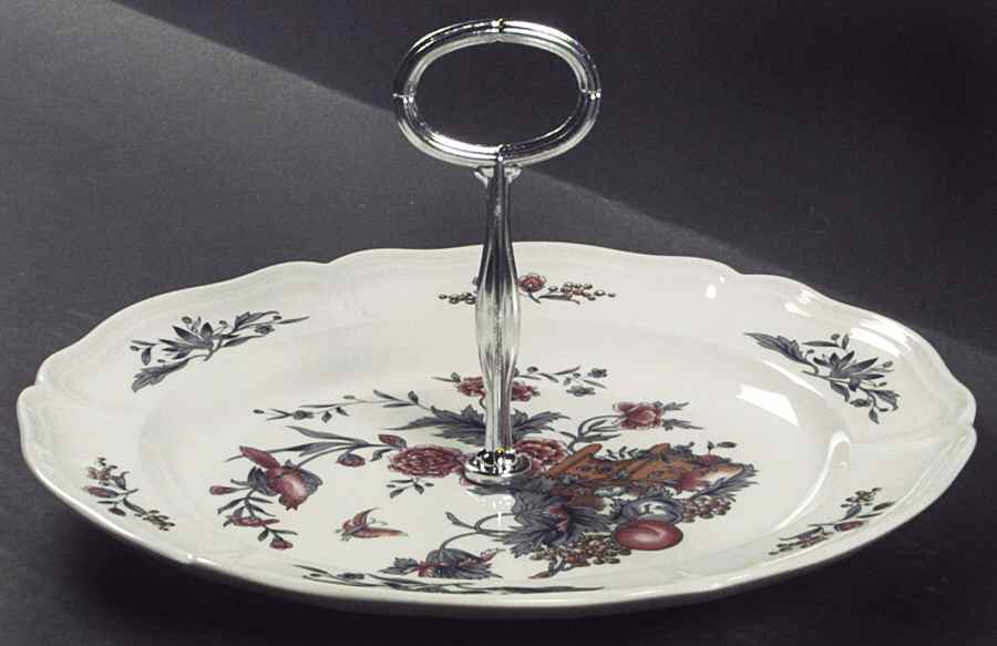 Williamsburg Potpourri Round Serving Plate with Center Handle (Dp) Hc by Wedgwood-1