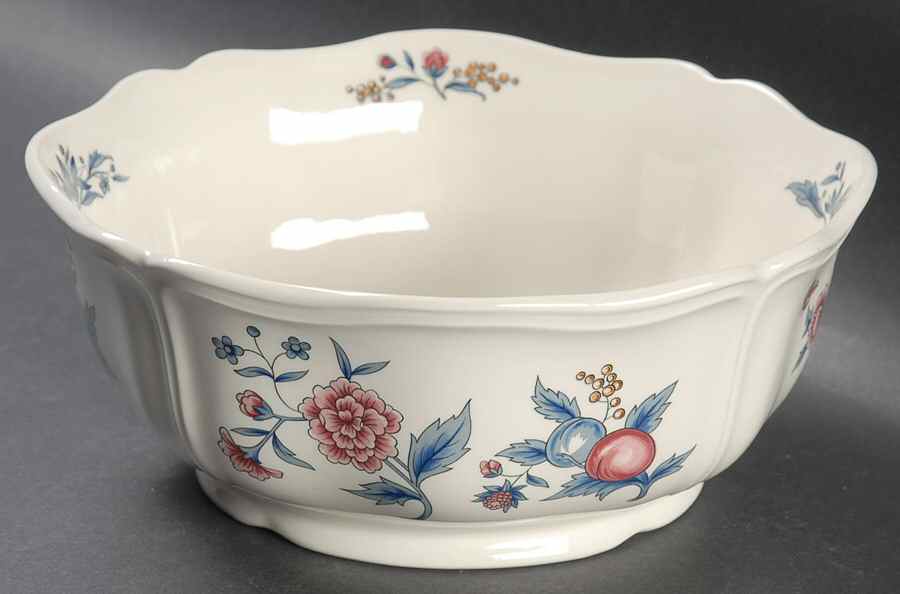 Williamsburg Potpourri 8" Salad Serving Bowl by Wedgwood-1