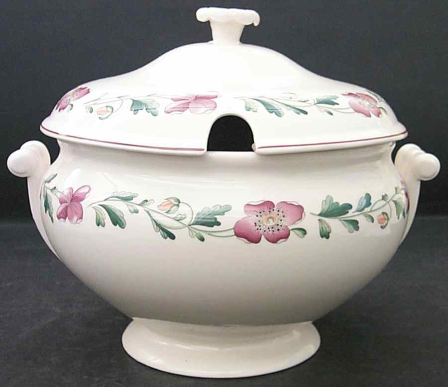 Wild Poppy Tureen &  Lid by Wedgwood-1