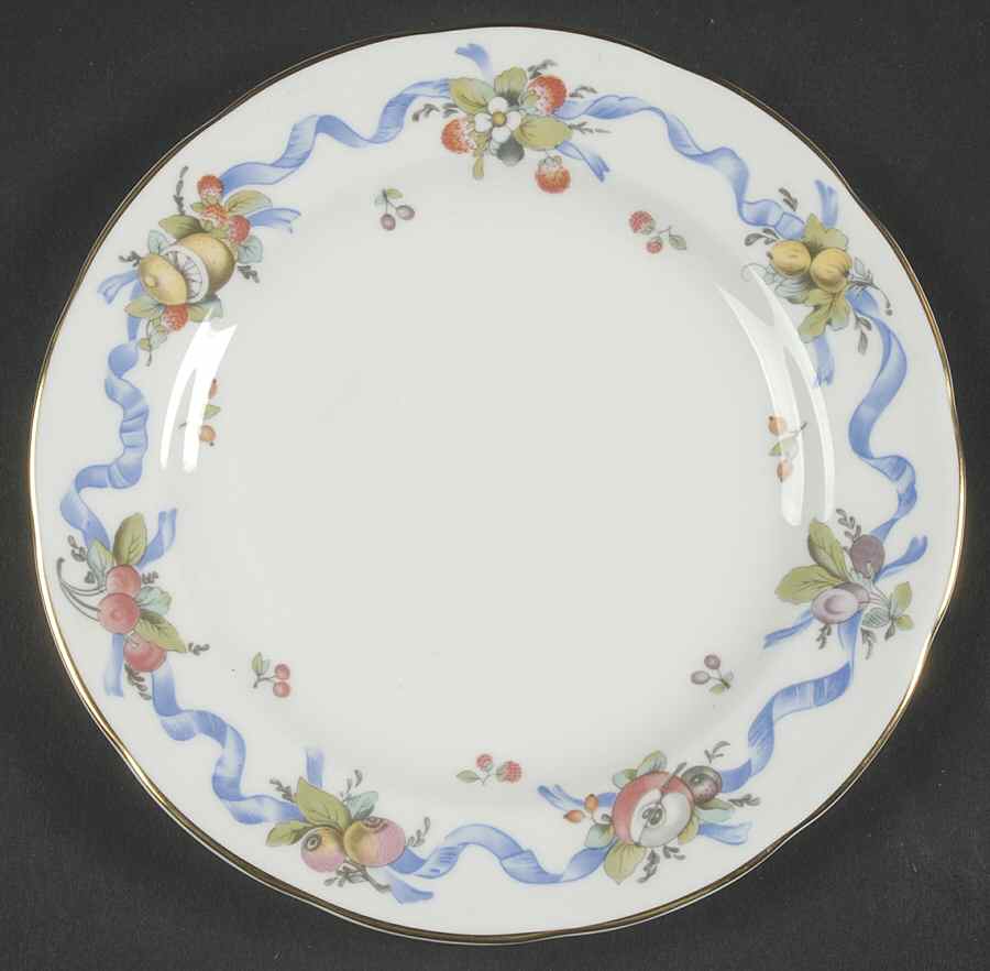 Williamsburg Ribbon Bread & Butter Plate by Wedgwood-1