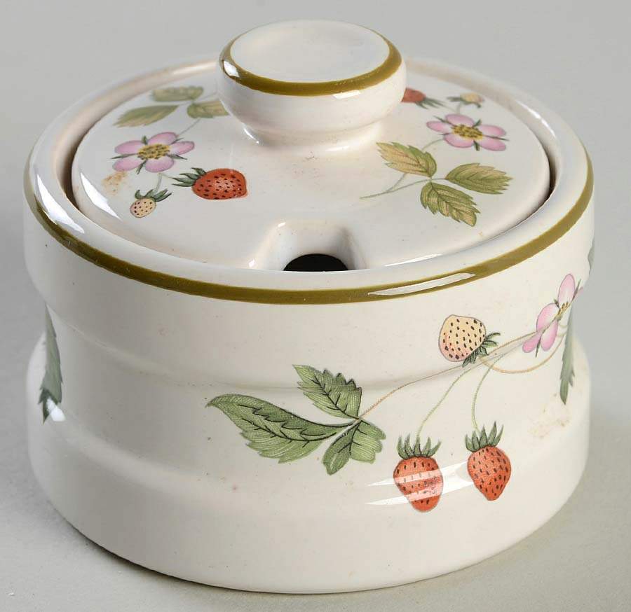 Wild Strawberry (Bone & Oven To Table) Mustard Jar & Lid by Wedgwood-1