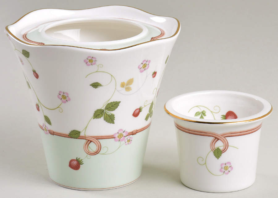 Wild Strawberry (Bone & Oven To Table) Votive Candleholder & Stand by Wedgwood-1