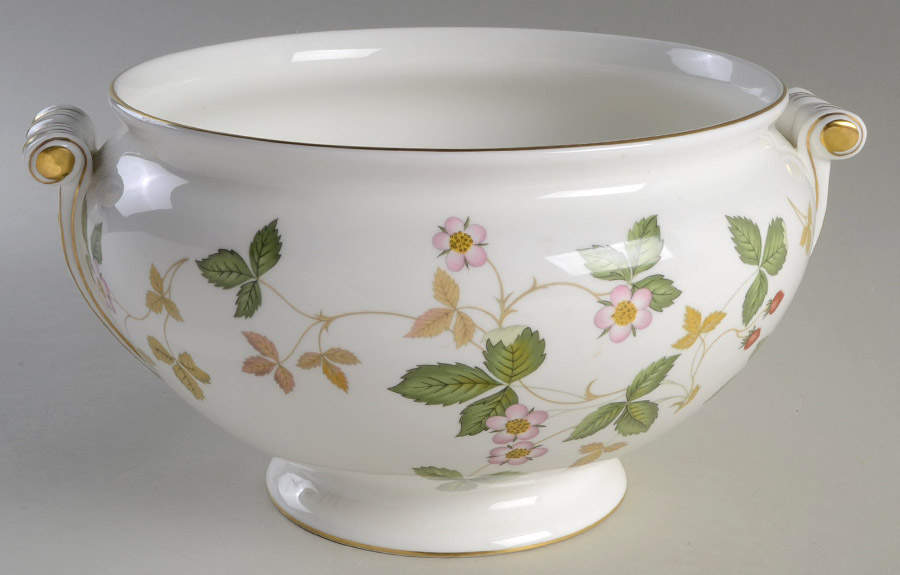 Wild Strawberry (Bone & Oven To Table) Tureen No Lid by Wedgwood-1